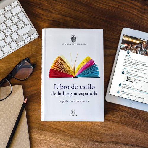 Libro de estilo de la lengua española